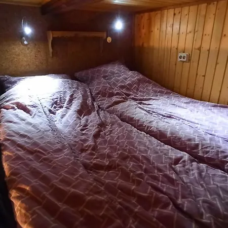 בית נופש Arode Huette Harzilein - Romantic Tiny House On The Edge Of The Forest *